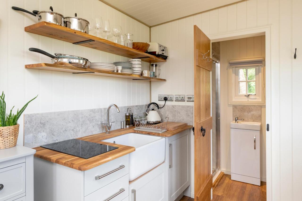 Secluded Lodge With Spectacular Views And Hot Tub! Бат Экстерьер фото