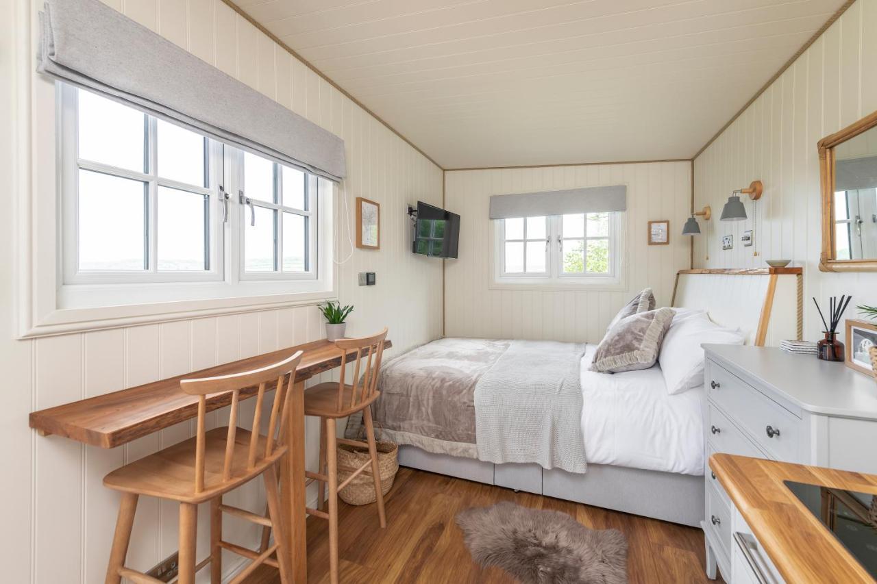 Secluded Lodge With Spectacular Views And Hot Tub! Бат Экстерьер фото